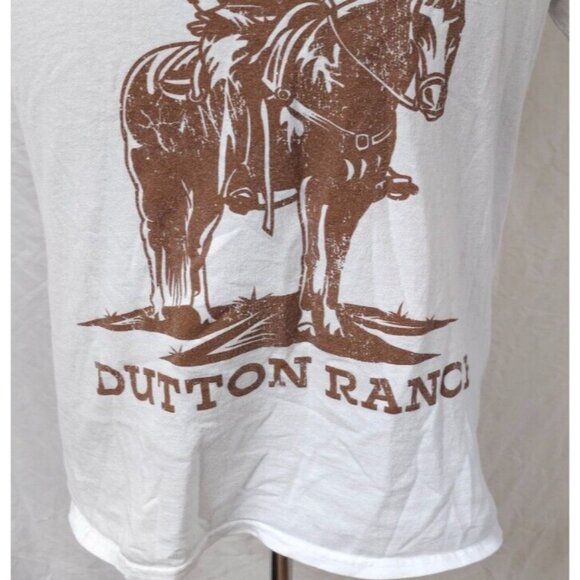 Yellowstone Dutton Ranch Medium White Cowboy Horse Spellout Distressed Tee Shirt - Picture 6 of 13